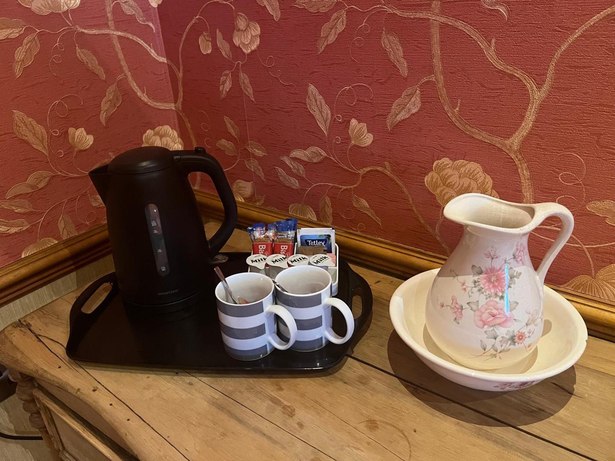 The Dog And Partridge Hotel Langsett Екстериор снимка